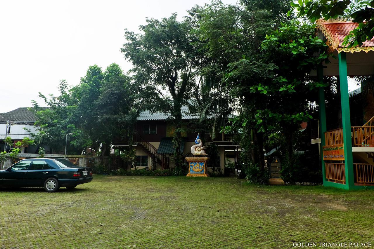 Golden Triangle Palace Chiang Rai Exterior foto